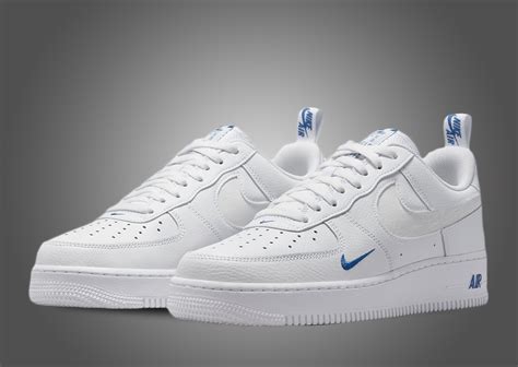 Nike Air Force lv8